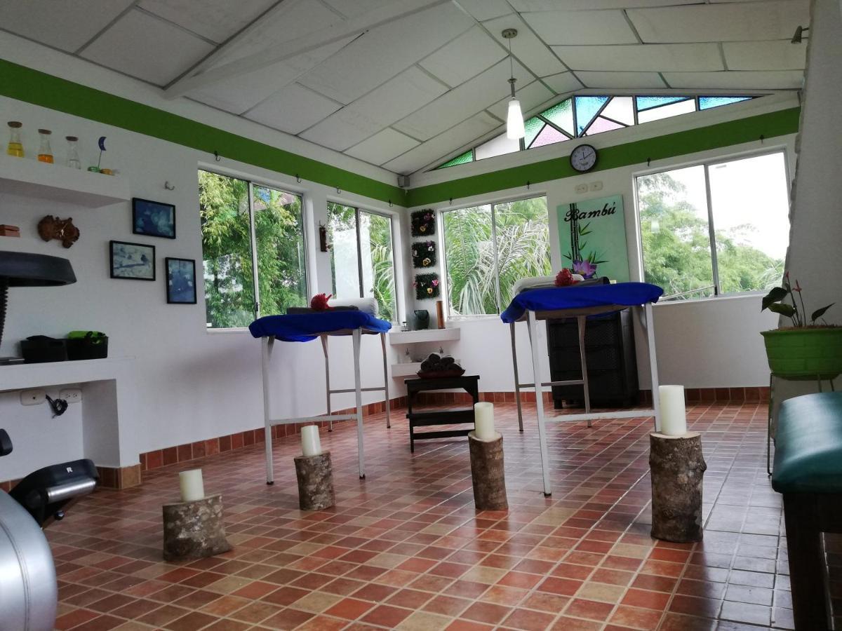 Hotel Campestre El Refugio De Balsora フィランディア エクステリア 写真