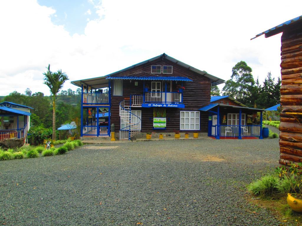 Hotel Campestre El Refugio De Balsora フィランディア エクステリア 写真