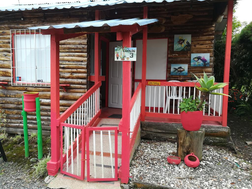 Hotel Campestre El Refugio De Balsora フィランディア エクステリア 写真